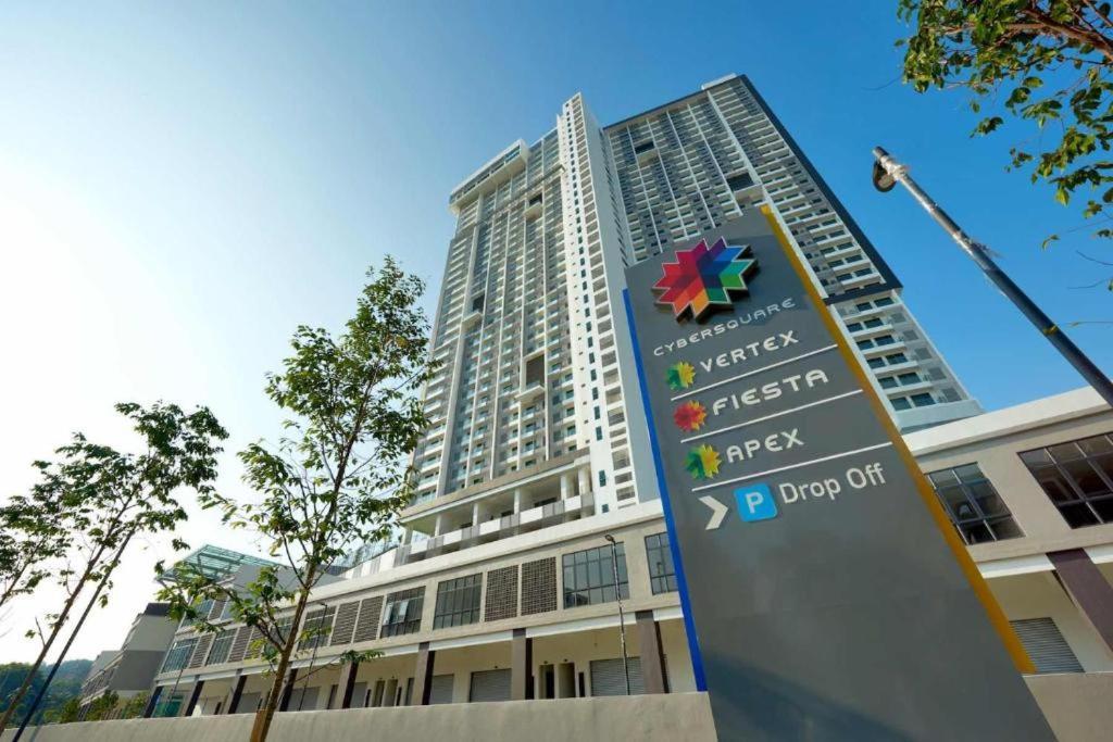 Netflix-Designed Studio Home At Cybersquare, Cyberjaya By Flexihome-My Buitenkant foto